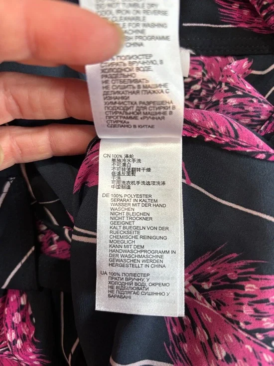 Reiss Lily Feather Print Blouse Navy Pink Tie Neck Size 4 - Picture 15 of 16